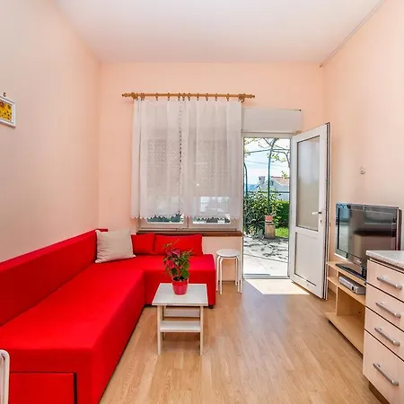 Apartment Buneta 4213 Novi Vinodolski